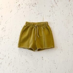 PANTALÓN CORTO MOSTAZA